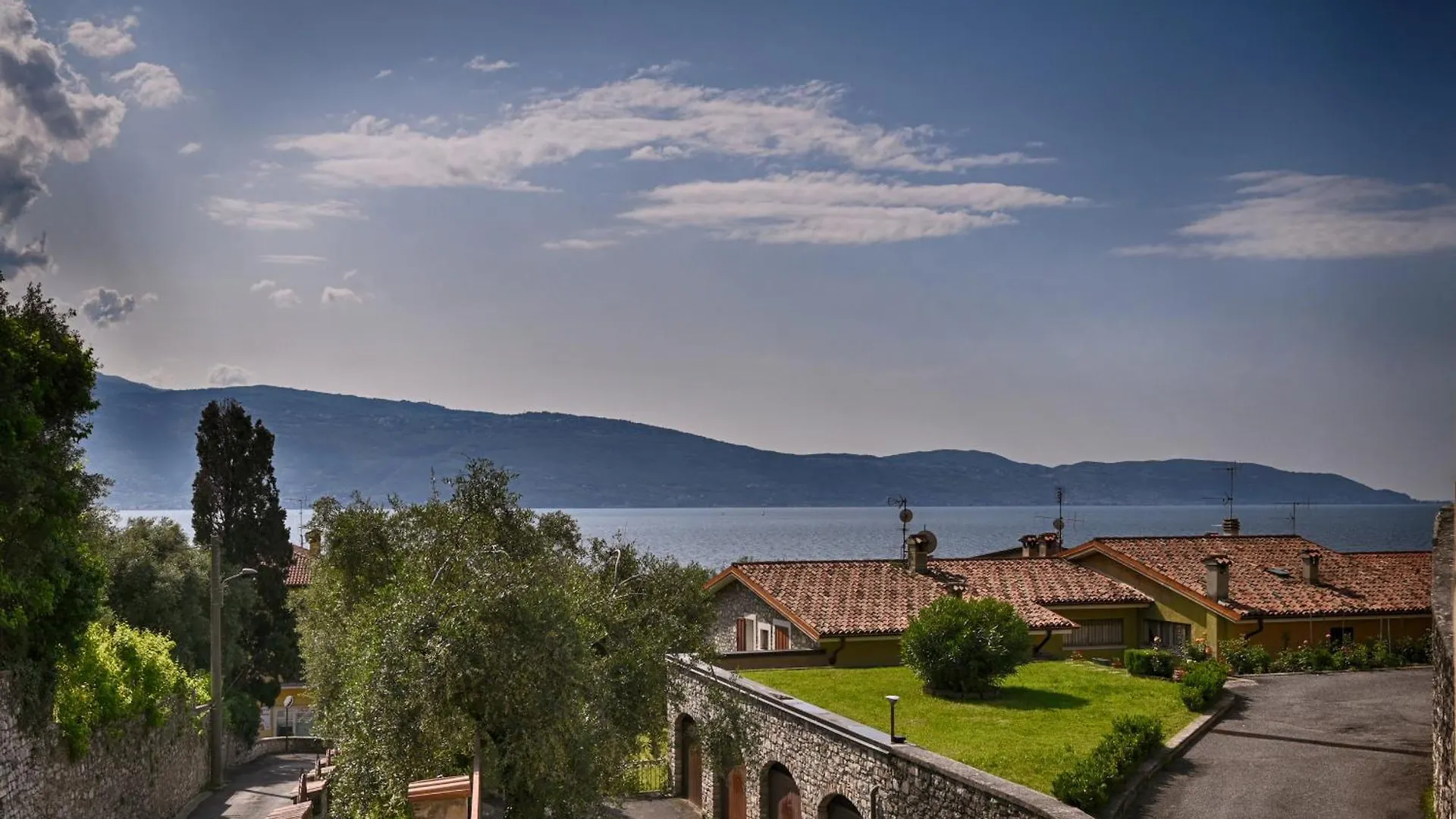 גרגננו Appartamento Al Poggio Degli Ulivi - Theater Home איטליה